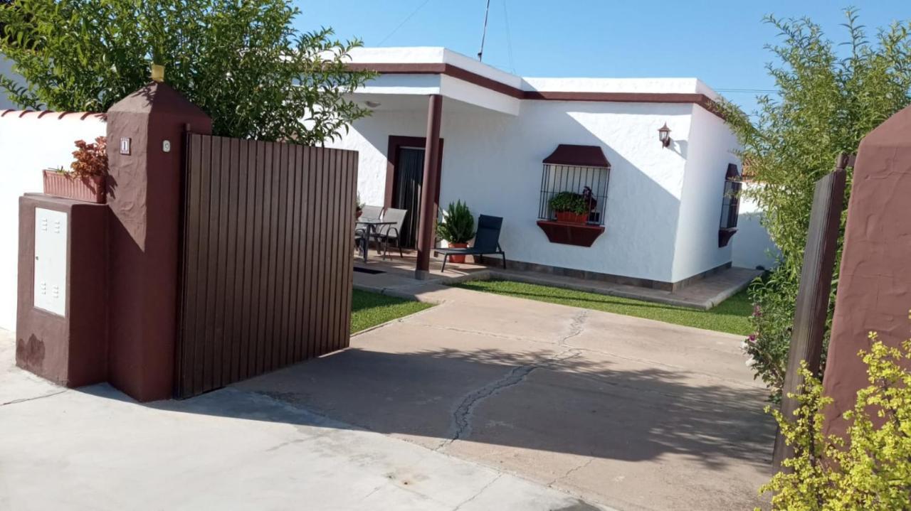 Villa Casa Colada Con Wifi Y Jardin Conil De La Frontera Exterior foto